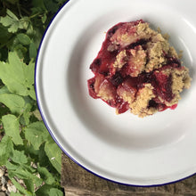 Load image into Gallery viewer, Seasonal Fruit Crumble