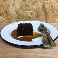 Load image into Gallery viewer, Bettina&#39;s Vegan Sticky Date Pudding
